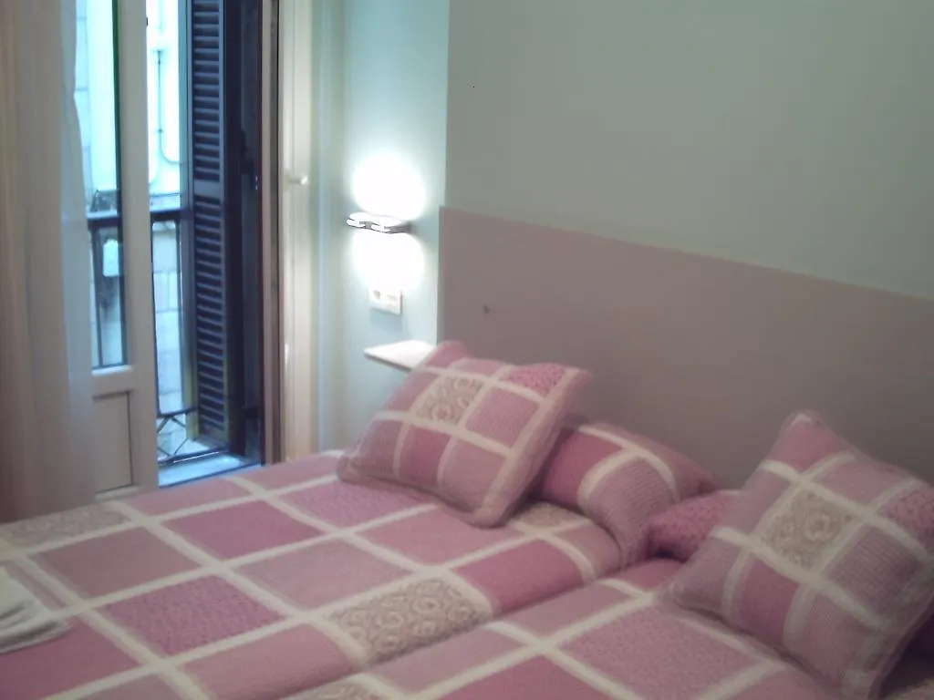 Guest house Pension La Marinera San Sebastian Spain